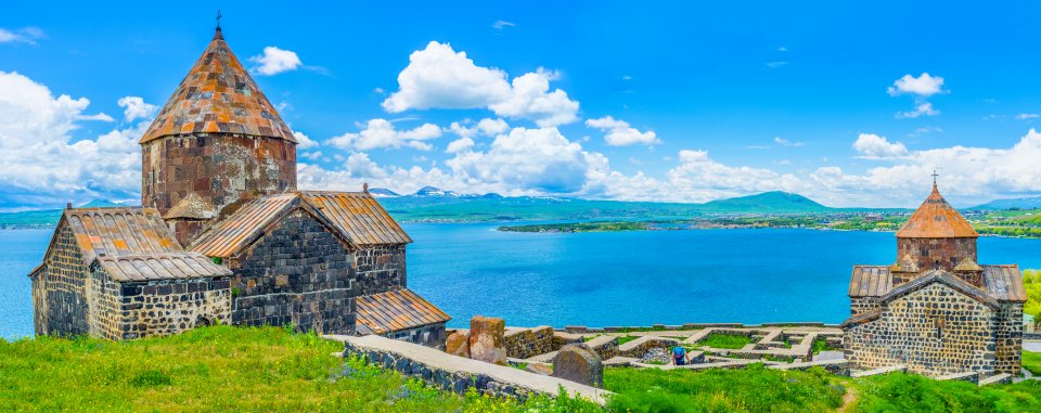 Екскурзия в АРМЕНИЯ - Ереван - природа, култура и древни традиции - със самолет, на български език!
